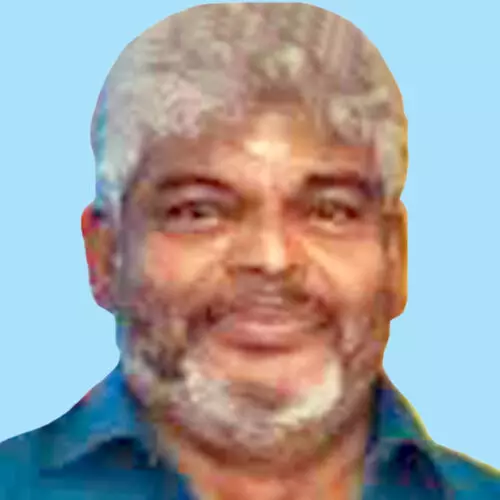 ര​വീ​ന്ദ്ര​ന്‍