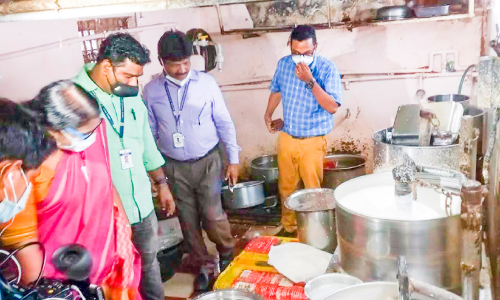 ഉദ്യോഗസ്ഥരുടെ അഭാവം; ഭക്ഷ്യസുരക്ഷ പരിശോധന താളംതെറ്റുന്നു