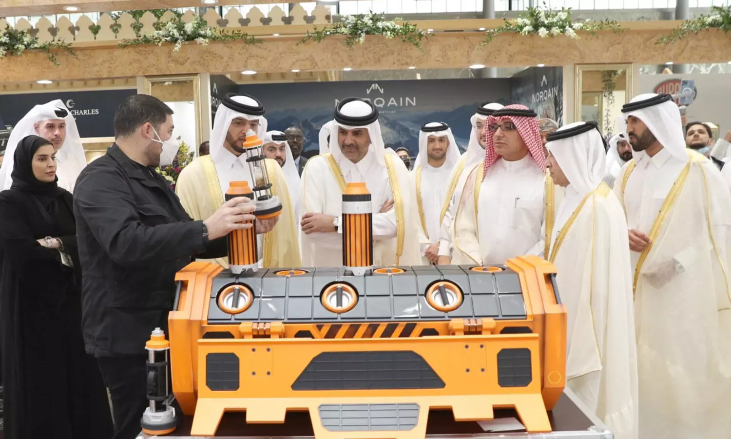 ദോഹ ജ്വല്ലറി ആന്‍റ്​ വാച്ചസ്​ എക്സിബിഷന്​ തുടക്കമായി