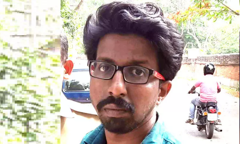 ഇൻകം ടാക്സ് ഉദ്യോഗസ്ഥൻ ചമഞ്ഞ് തട്ടിപ്പ് നടത്തിയ യുവാവ് അറസ്റ്റിൽ ഇൻകം ടാക്സ് ഉദ്യോഗസ്ഥൻ ചമഞ്ഞ് തട്ടിപ്പ് നടത്തിയ യുവാവ് അറസ്റ്റിൽ