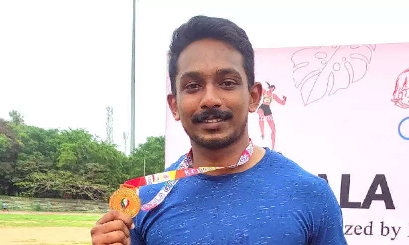 യൂട്യൂബ് കണ്ട് പരിശീലനം; സ്വർണം സ്വന്തമാക്കി ദേവനാരായണൻ യൂട്യൂബ് കണ്ട് പരിശീലനം; സ്വർണം സ്വന്തമാക്കി ദേവനാരായണൻ