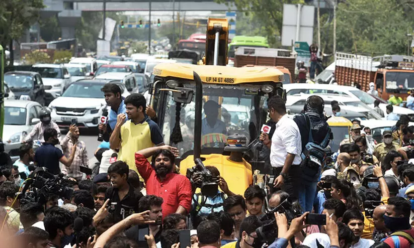 Shaheen-Bagh Demolition Drive