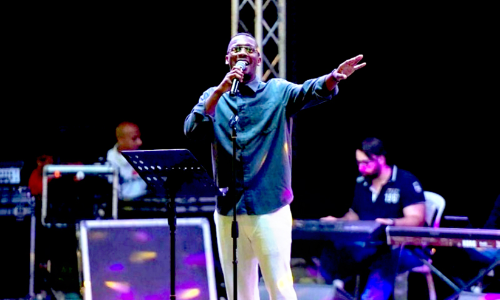 കലയുടെ യുവത്വം ഹൃദയങ്ങൾ കവരുന്നു