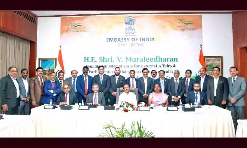 ഇ​ന്ത്യ​ക്കാ​രെ കേ​ട്ടും അ​റി​ഞ്ഞും മ​ന്ത്രി സ​ന്ദ​ർ​ശ​നം