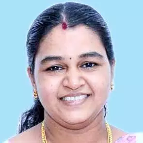 ദു​ർ​ഗ സ്മി​ത