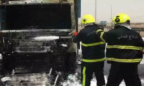 ഇബ്രിയിൽ ട്രക്കിന്​ തീപിടിച്ചു