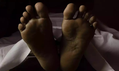 ഡൽഹിയിൽ വീട്ടുമുറ്റത്ത് മൂത്രമൊഴിച്ച സ്ഥലമുടമയെ മർദിച്ചു കൊലപ്പെടുത്തി