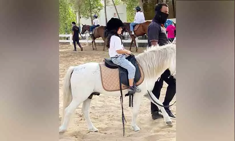 അജ്മാനില് കുട്ടികള്ക്ക് കുതിരസവാരി പരിശീലിപ്പിക്കുന്നതിന് രജിസ്ട്രേഷൻ അജ്മാനില് കുട്ടികള്ക്ക് കുതിരസവാരി പരിശീലിപ്പിക്കുന്നതിന് രജിസ്ട്രേഷൻ