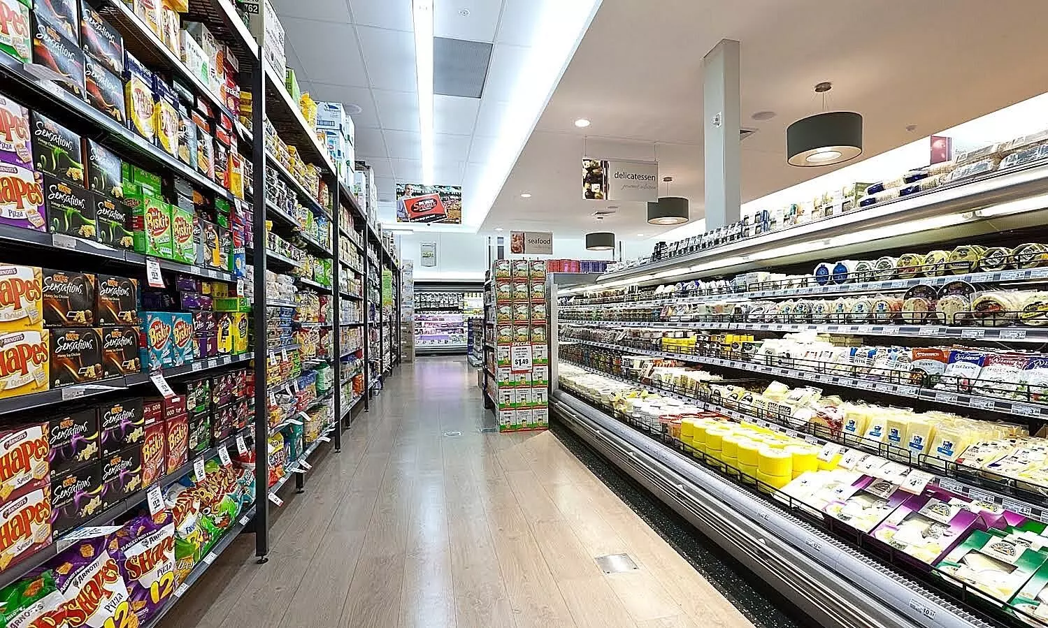 ആധിയായി വിലക്കയറ്റം; ഉപഭോക്താക്കൾ മാറിനിൽക്കുന്നുവെന്ന് സാമ്പത്തിക റിപ്പോർട്ട് ആധിയായി വിലക്കയറ്റം; ഉപഭോക്താക്കൾ മാറിനിൽക്കുന്നുവെന്ന് സാമ്പത്തിക റിപ്പോർട്ട്