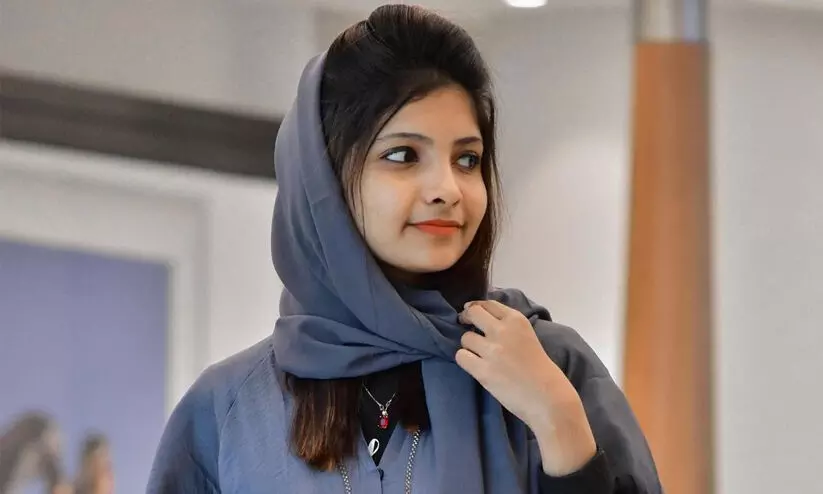 റിഫ മെഹ്നുവിന്റെത് ആത്മഹത്യയെന്ന് പോസ്റ്റ് മോർട്ടം റിപ്പോർട്ട്; കഴുത്തിൽ കണ്ട പാടുകൾ ദുരൂഹത വർധിപ്പിച്ചിരുന്നു