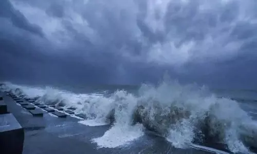 അസാനി ചുഴലിക്കാറ്റ്: ആന്ധ്രയില്‍ റെഡ് അലര്‍ട്ട്, സംസ്ഥാനത്ത് പരക്കെ മഴ