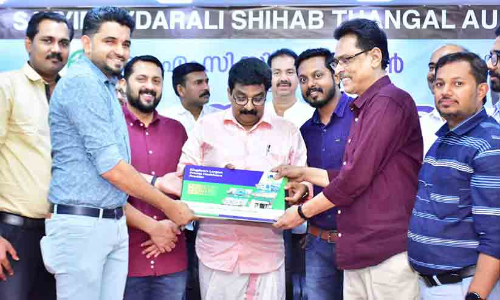 കെ.എം.സി.സി കോവിഡ്കാല പ്രവർത്തനങ്ങളുടെ ആൽബം പ്രകാശനം