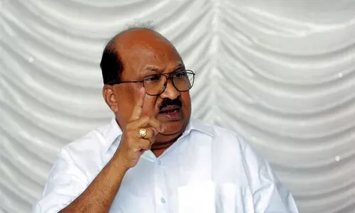 ജോ ജോസഫിനായി പ്രചാരണത്തിനിറങ്ങും, പുറത്താക്കുമെങ്കിൽ പുറത്താക്കട്ടെ; കോൺഗ്രസിനെ വെല്ലുവിളിച്ച് കെ.വി. തോമസ്