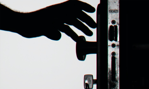 മോഷ്ടാക്കളും സാമൂഹിക വിരുദ്ധരും തോട്ടക്കാട്ടുകരയുടെ ഉറക്കം കെടുത്തുന്നു മോഷ്ടാക്കളും സാമൂഹിക വിരുദ്ധരും തോട്ടക്കാട്ടുകരയുടെ ഉറക്കം കെടുത്തുന്നു