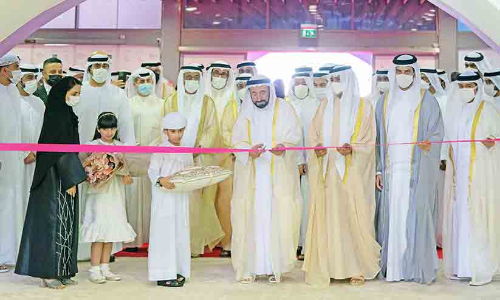 ഷാർജയിൽ വീണ്ടും വായനയുടെ വസന്തകാലം