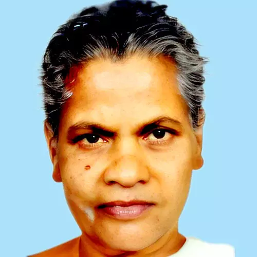 സ​രോ​ജി​നി