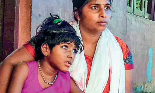 കൈകോർക്കണം അനഘയുടെ തുടർചികിത്സക്ക്