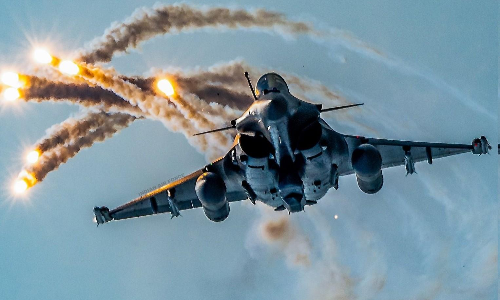 പാകിസ്താന് വിവരങ്ങൾ ചോർത്തി നൽകി; വ്യോമസേന സൈനികൻ പിടിയിൽ