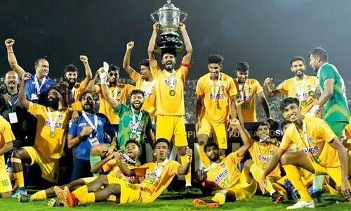 ​േക​ര​ള​ത്തി​​ന്റെ ഫു​ട്​​ബാ​ൾ സ​ന്തോ​ഷം