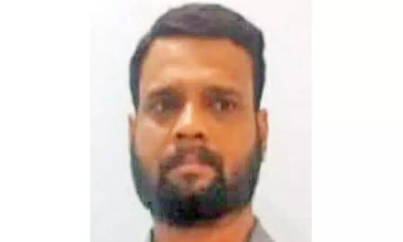 വ്യാജ ഒപ്പിട്ട് ഹോംസ്റ്റേ ലൈസൻസ്; പഞ്ചായത്ത് ക്ലർക്ക് റിമാൻഡിൽ വ്യാജ ഒപ്പിട്ട് ഹോംസ്റ്റേ ലൈസൻസ്; പഞ്ചായത്ത് ക്ലർക്ക് റിമാൻഡിൽ