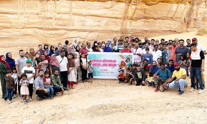 ച​രി​ത്ര കൗ​തു​ക​ങ്ങ​ളി​ലേ​ക്ക് മി​ഴി​തു​റ​ന്ന്  ത​നി​മ​യു​ടെ ഈ​ദ് ഖാ​ഫി​ല