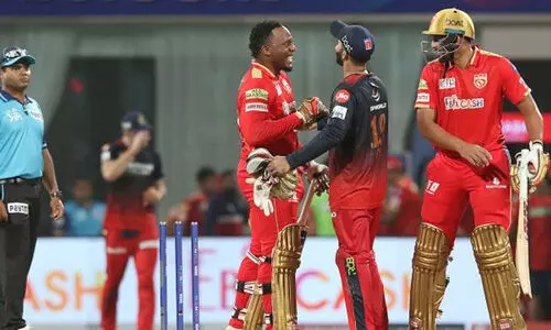 ബെയർസ്റ്റോക്കും ലിവിങ്സ്റ്റണും അർധ സെഞ്ച്വറി; ബാംഗ്ലൂരിന് ജയിക്കാൻ 210