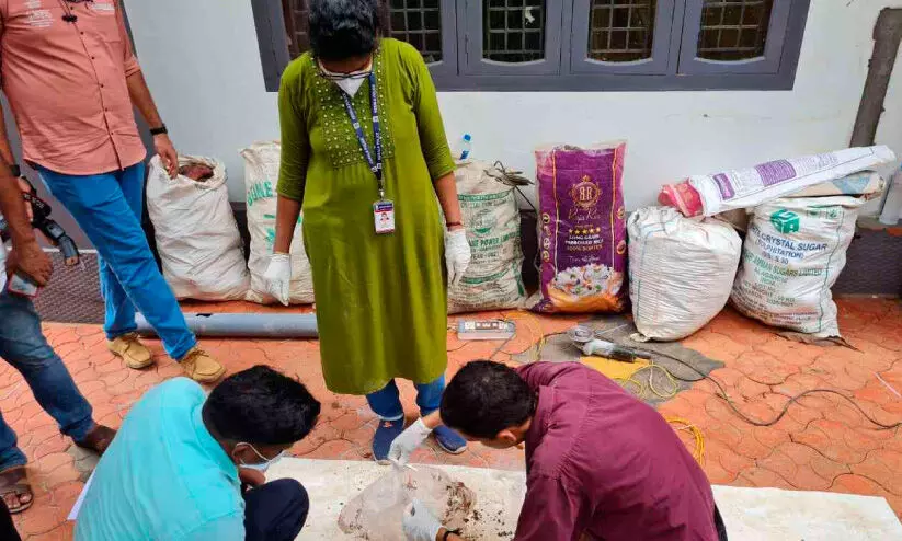 വൈദ‍്യന്‍റെ കൊലപാതകം: തെളിവ് നശിപ്പിക്കാൻ കുളിമുറിയിൽ മാറ്റം വരുത്തി