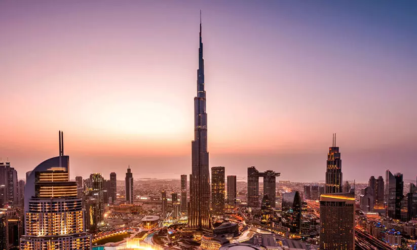 ലോകത്തിന്​ മുകളിൽ തലയുയർത്തി നിൽക്കുന്ന നാമം