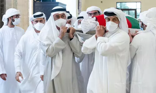 ശൈഖ്​ ഖലീഫ ബിൻ സായിദ്​: ജീവിതവഴിയിലൂടെ