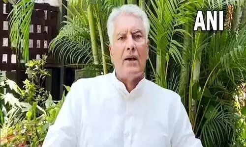 മുൻ പഞ്ചാബ് പാർട്ടി അധ്യക്ഷൻ സുനിൽ ജാക്കർ കോൺഗ്രസ് വിട്ടു