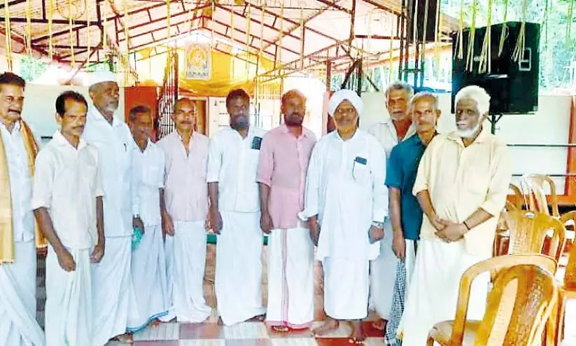 മതസൗഹാർദ വേദിയായി ക്ഷേത്ര പ്രതിഷ്ഠദിനാഘോഷം മതസൗഹാർദ വേദിയായി ക്ഷേത്ര പ്രതിഷ്ഠദിനാഘോഷം