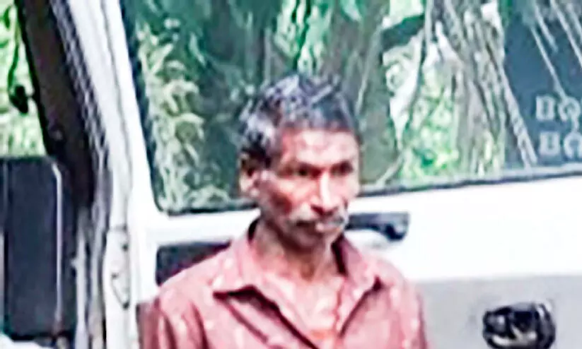 ജീവനക്കാരിയെ ആക്രമിച്ചയാൾ പിടിയിൽ ജീവനക്കാരിയെ ആക്രമിച്ചയാൾ പിടിയിൽ