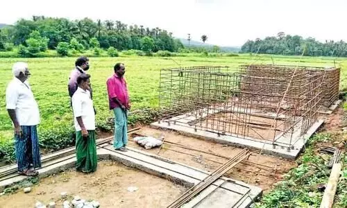 വഴിമുടക്കി റെയിൽവേ പ്രവൃത്തി; വലഞ്ഞ് കർഷകർ