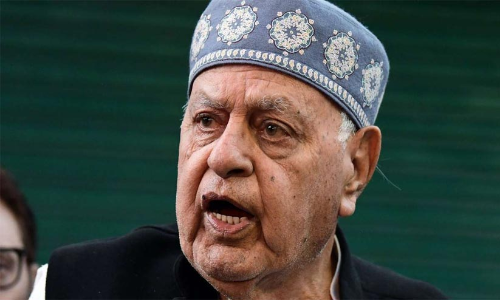 കശ്മീരിന്‍റെ ആത്മാവിന് നേരെയുള്ള ആക്രമണം; പണ്ഡിറ്റിന്‍റെ കൊലപാതകത്തിൽ ഫാറൂഖ് അബ്ദുല്ല