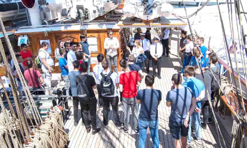 ശ​ബാ​ബ്​ ഒ​മാ​ൻ ​ര​ണ്ട്​ ഇ​റ്റ​ലി​യി​ലേ​ക്ക്​