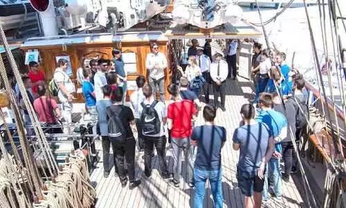 ശ​ബാ​ബ്​ ഒ​മാ​ൻ ​ര​ണ്ട്​ ഇ​റ്റ​ലി​യി​ലേ​ക്ക്​