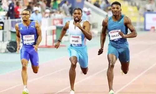 വീ​ശി​യ​ടി​ച്ച്​ ലെ​യ്​​ൽ​സ്​; താ​ര​മാ​യി സാ​ങ്​