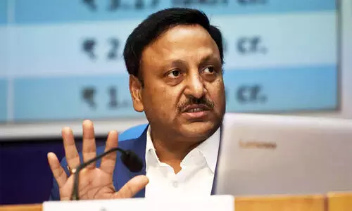 മുഖ്യതെരഞ്ഞെടുപ്പ് കമീഷണറായി രാജീവ് കുമാർ ചുമതലയേറ്റു മുഖ്യതെരഞ്ഞെടുപ്പ് കമീഷണറായി രാജീവ് കുമാർ ചുമതലയേറ്റു