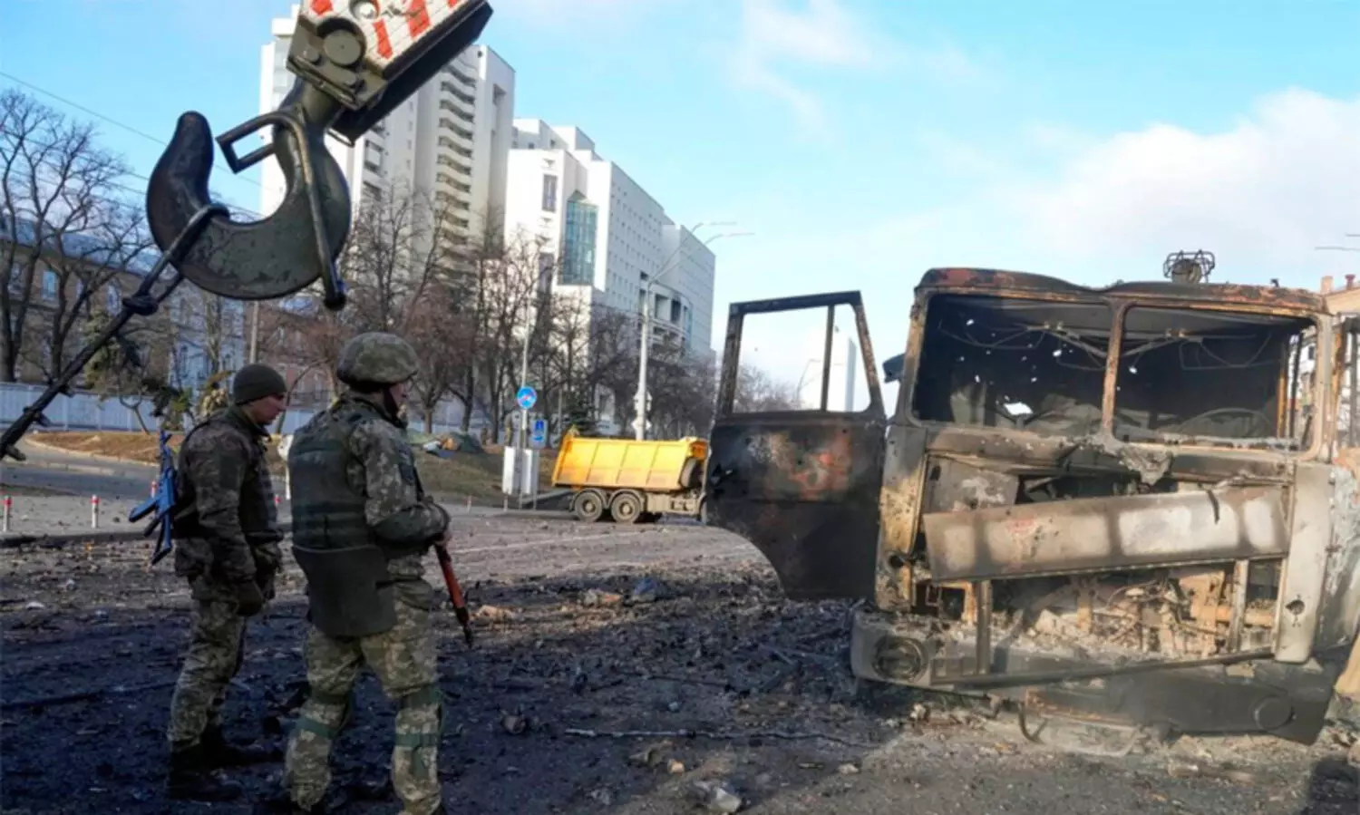 ഖാർകിവിൽ റഷ്യൻ സേനയെ തുരത്തിയെന്ന് യുക്രെയ്ൻ; മൂന്ന് യുക്രെയ്ൻ യുദ്ധവിമാനങ്ങൾ തകർത്തതായി റഷ്യ