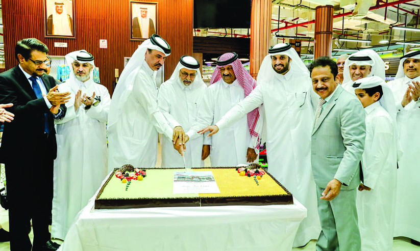 റീജൻസി ഗ്രൂപ്​ അബൂഹമൂറിലെ ഗോൾഡ്​ പ്ലാസയിലും