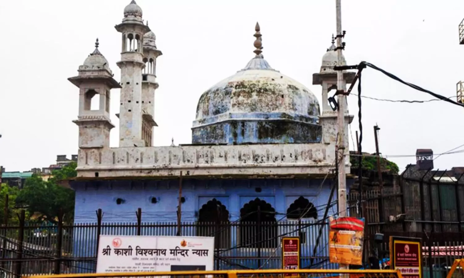 ഗ്യാന്‍വാപി മസ്ജിദ് കേസ്: ആരാണ് ഹരജി നൽകിയ അഞ്ച് സ്ത്രീകൾ?