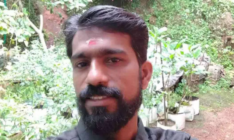 പുഴയില് കാണാതായ യുവാവിനെ കണ്ടെത്താനായില്ല പുഴയില് കാണാതായ യുവാവിനെ കണ്ടെത്താനായില്ല