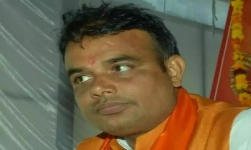 മുഗൾ കാലത്തെ പള്ളികൾ കുഴിച്ചാൽ ക്ഷേത്രങ്ങൾ കാണാം: വിവാദ പ്രസ്താവനയുമായി ബജ്റംഗ്ദൾ നേതാവ്