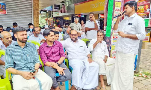 ഗോൾഡ് പാലസ് ജ്വല്ലറി തട്ടിപ്പ്; നൂ​റു​ദി​വ​സം പി​ന്നി​ട്ട് ഇ​ര​ക​ളു​ടെ സ​മ​രം