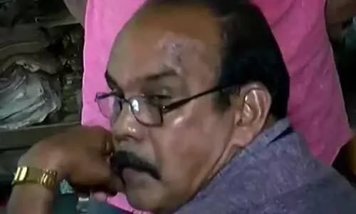 കൈക്കൂലി വാങ്ങുന്നതിനിടെ വില്ലേജ് ഫീൽഡ് അസിസ്റ്റന്‍റ് പിടിയിൽ