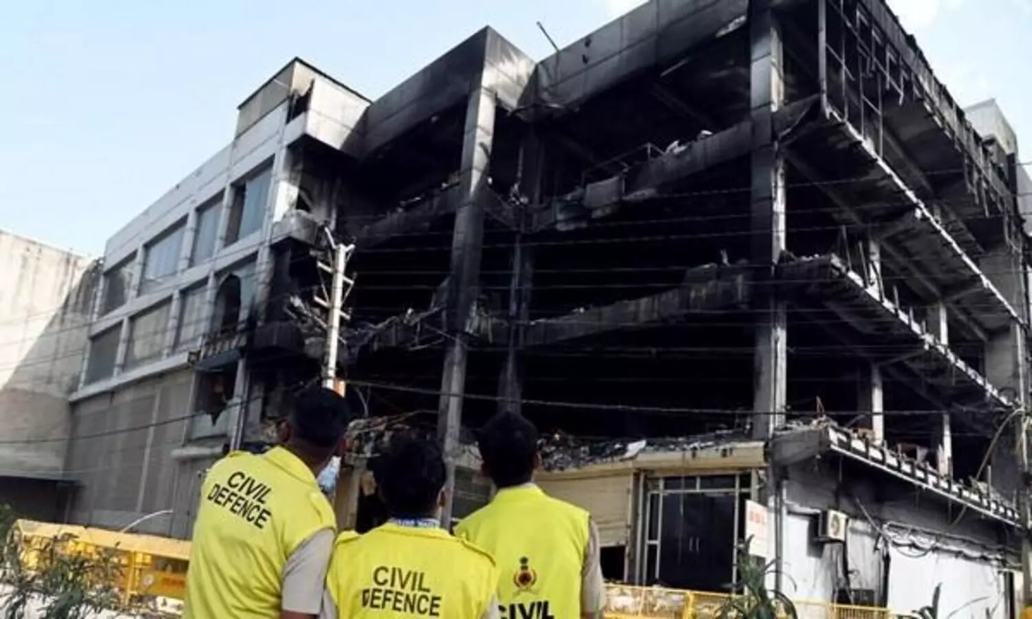 മുണ്ട്ക തീപിടിത്ത കേസിൽ മൂന്ന് പ്രതികളേയും ജുഡീഷ്യൽ കസ്റ്റഡിയിൽ വിട്ടു