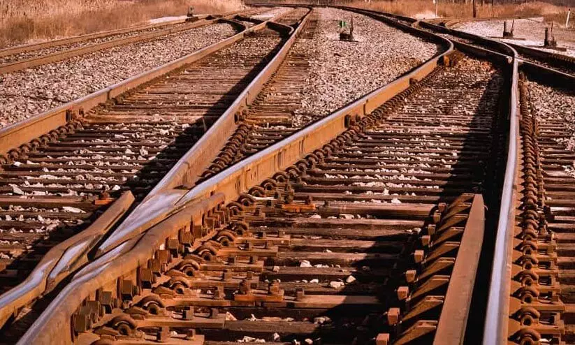 പുനലൂർ- കൊല്ലം പാസഞ്ചറിന് പകരം മെമു വരുന്നു