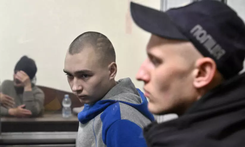 ആയിരം യുക്രെയ്ൻ സൈനികർ കീഴടങ്ങിയതായി റഷ്യ ആയിരം യുക്രെയ്ൻ സൈനികർ കീഴടങ്ങിയതായി റഷ്യ