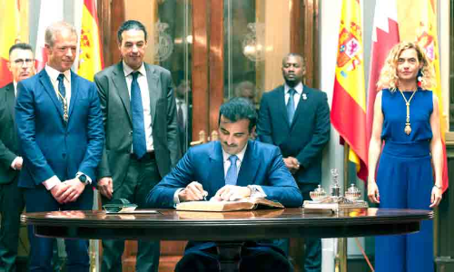 സ്പെയിനിൽ അമീറിന് ഊഷ്മള വരവേൽപ്