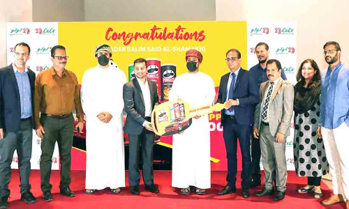 പ്രിംഗിൾസ് പ്രമോഷൻ: ഡോഡ്ജ് ചാർജർ സ്വന്തമാക്കിയത് ലുലു ഉപഭോക്താവ്